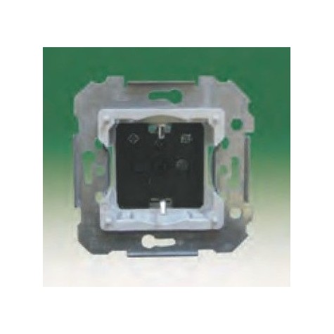 Bjc iris - Base enchufe 2 polos+tierra con seguridad iris-aura